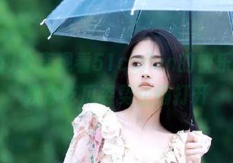 分享观看51cgfun的快乐，妹子教你吃瓜姿势正确打开