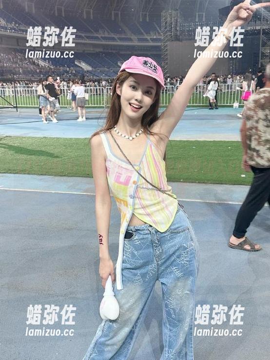 718吃瓜 轻松找到718吃瓜网站入口,看视频轻松扒内幕
