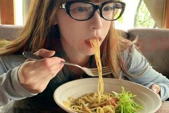 观看718娱乐吃瓜视频带你深度揭秘明星八卦