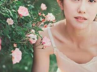 黑瓜吃料苹果版和网页双版本解析，妹子教你轻松吃遍瓜！