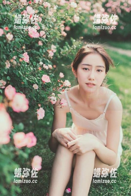 黑瓜吃料 黑瓜吃料苹果版和网页双版本解析,妹子教你轻松吃遍瓜!